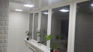 Отделка балкона с помощью 3D панелей фото