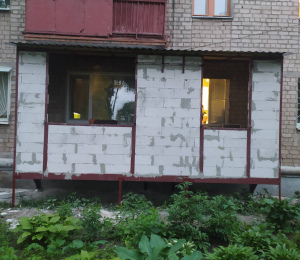 Построить подвесной балкон на первом этаже фото Харьков
